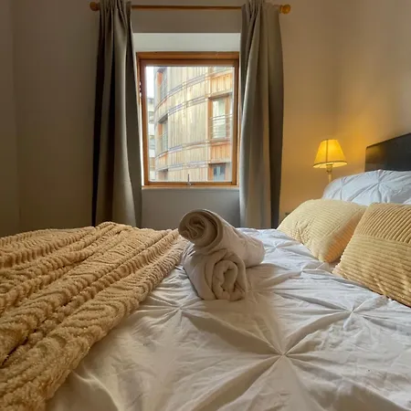 Daire Entire In Heart Of